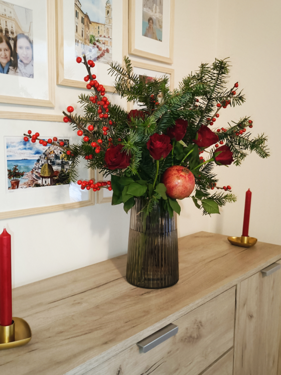 Aranjament floral pentru Crăciun