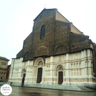 Bologna la Rossa – nuanțele calde care au devenit identitatea oraşului