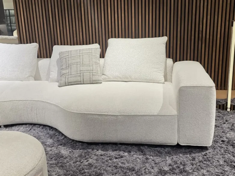 Cloud Dancer în designul interior (2026)