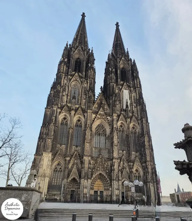 verticalitate accentuata arhitectura gotica