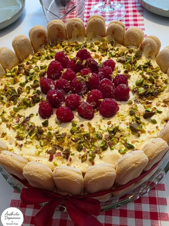Tiramisu cu zmeură